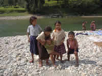 Nepalesische Kinder
