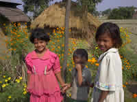 Nepalesische Kinder im Terai
