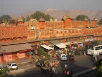 Frühmorgens in der Altstadt von Jaipur
