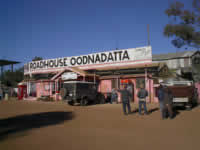 Das Pink Roadhouse in Oodnadatta