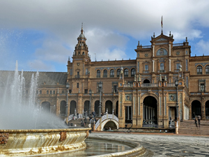 Immer wieder beeindruckend - die Plaza de España in Sevilla