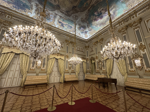 Prunkvoller Ballsaal (Salón de Baile) im Real Casino de Murcia