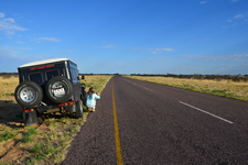 Fotostopp auf dem Trans Kalahari Highway
