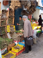 Kräuterhändler im Souk von Tunis